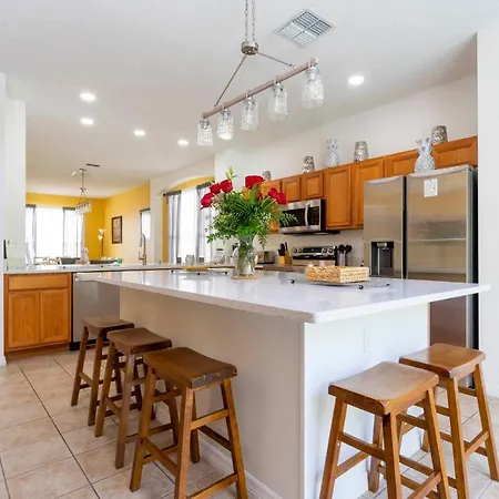 7 Bedroom Mansion Near Disney